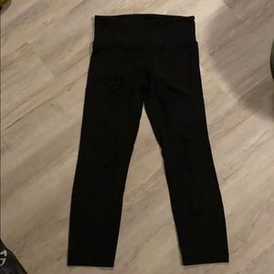 Size 2 lululemon wonder under crop leggings